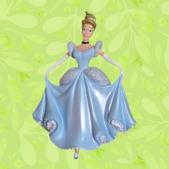 DISNEY Princess Cinderella Figurine Ornament - Picture 1 of 12